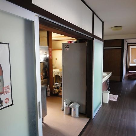 Kuroemuso Hotell Katsuura  Exteriör bild