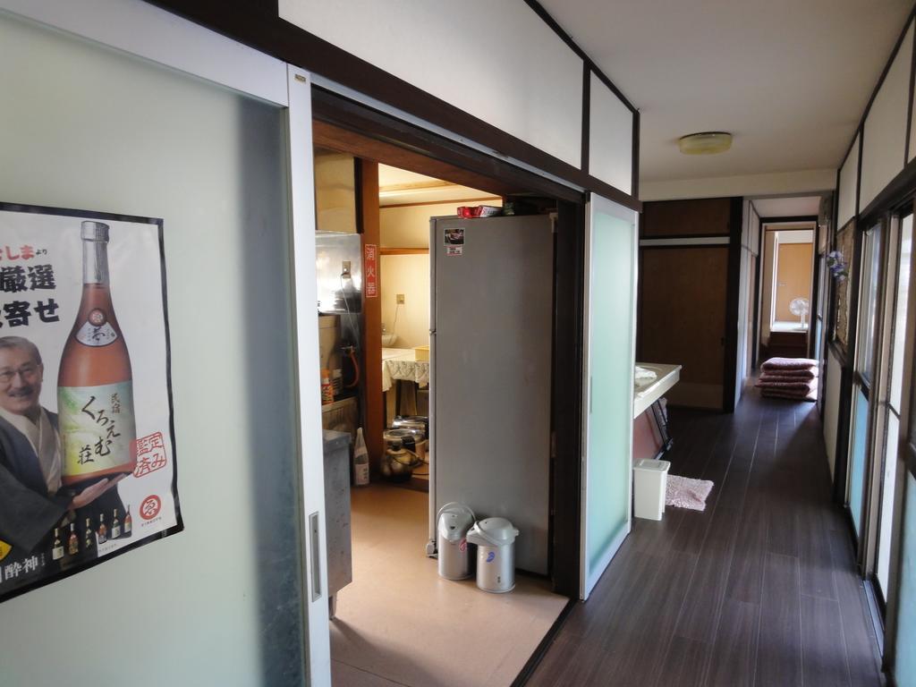 Kuroemuso Hotell Katsuura  Exteriör bild